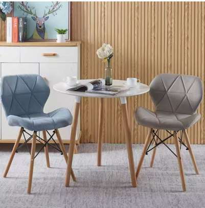 Stylish Butterfly Eames Dining Chair image 3