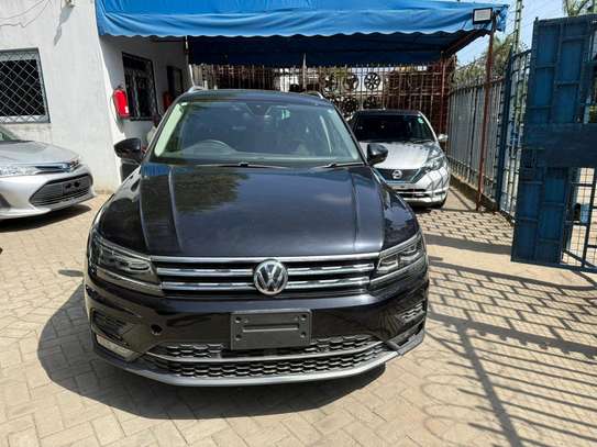 Volkswagen Tiguan image 8