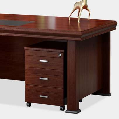 1.6M Executive Office Table image 7