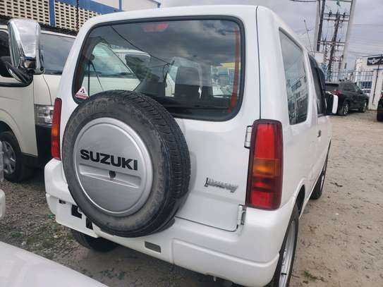 Suzuki jimny image 6