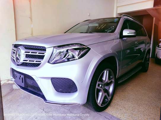 Mercedes Benz GLS350d 2017 image 2