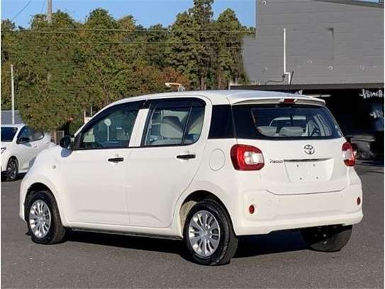 2020 TOYOTA PASSO image 6