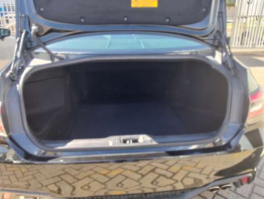 Crown RS 2019 model /sunroof image 7