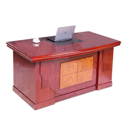 Beautiful Executive Director's Desk (140cm) image 5