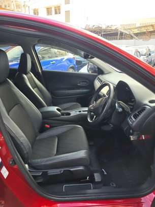 HONDA VEZEL 2019MODEL 2WD image 6