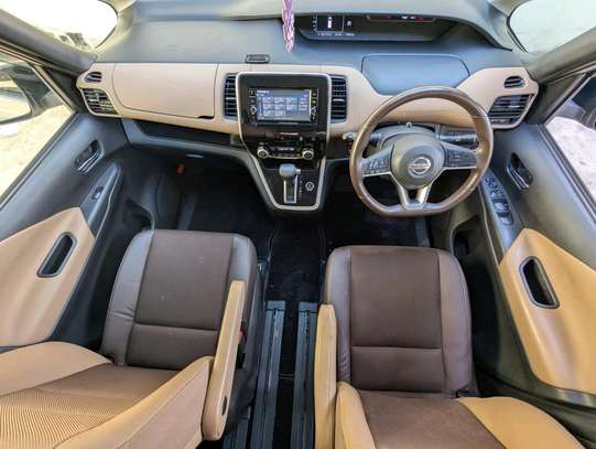 Nissan Serena highway Star ✨✨✨ Hybrid Gold 2018 image 7