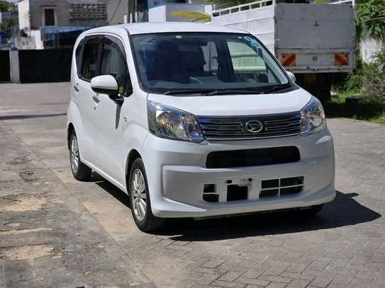 Daihatsun move pearl image 4