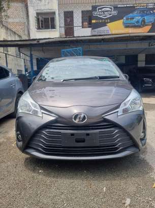 Toyota vitz  1000 cc G grade image 6