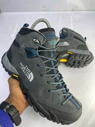 THE NORTH FACE BOOTS image 2