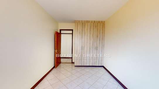 3 Bed Apartment with En Suite at Mountain View image 15