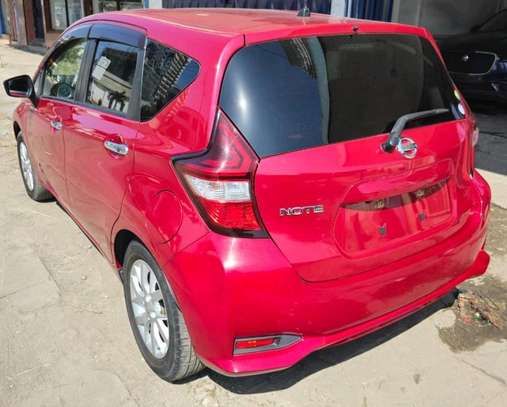 Nissan note redwine 2018 image 5