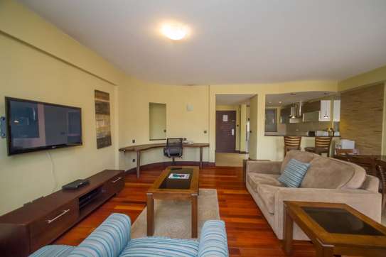 Serviced 2 Bed Apartment with En Suite at Ojijo Road image 4