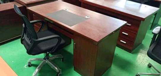 Executive office desks image 1