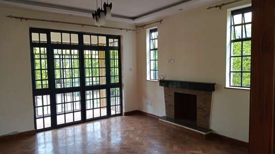 4 Bed Townhouse with En Suite in Loresho image 7