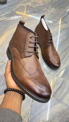 Men Shoes image 3