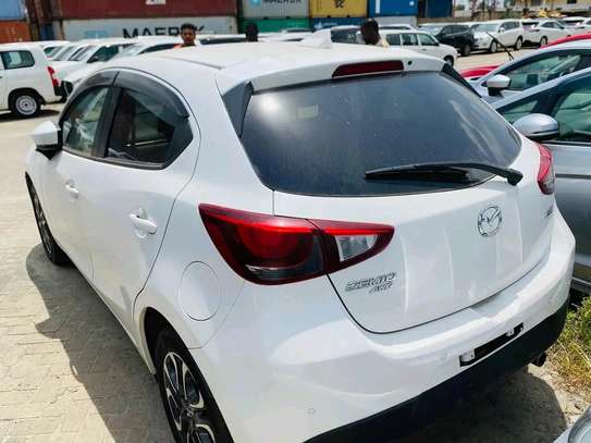 Mazda Demio Diesel 2017 2wd image 13