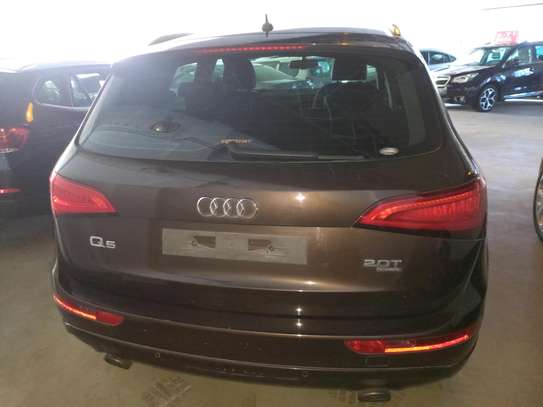 Audi Q5 brown image 1