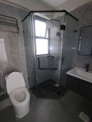 3 Bed Apartment with Gym in Kilimani image 6