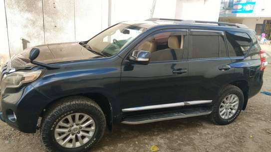 Toyota prado TZG black image 4