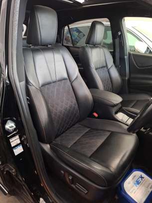 Toyota Harrier hybrid sunroof image 12