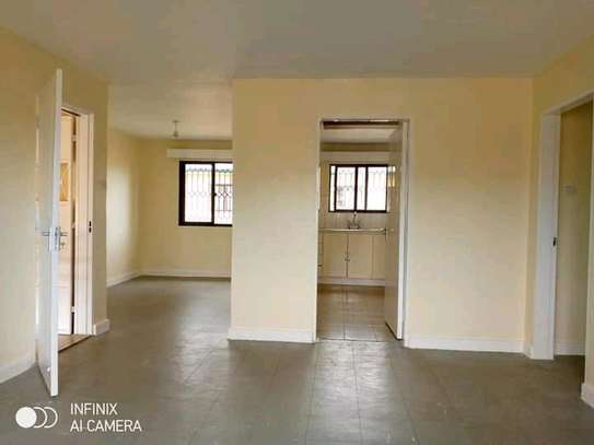 3 bedroom apartment for rent in nyayo Embakasi image 7