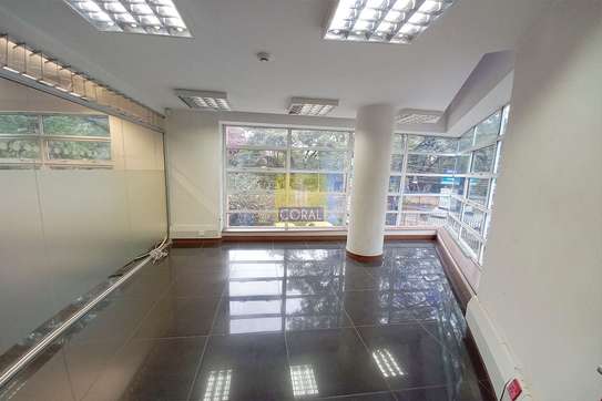 3500 ft² office for rent in Westlands Area image 16