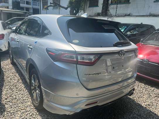 TOYOTA HARRIER HYBRID 2018MODEL image 3