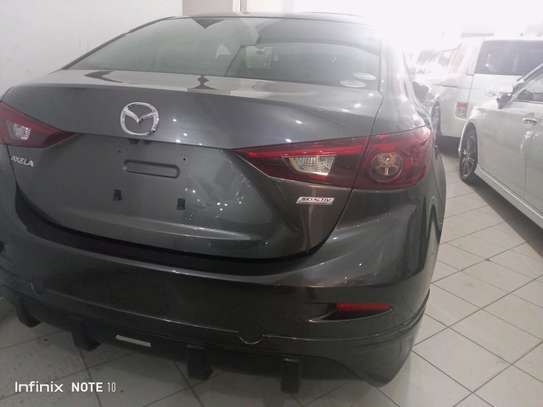 Mazda axela 2016 image 5