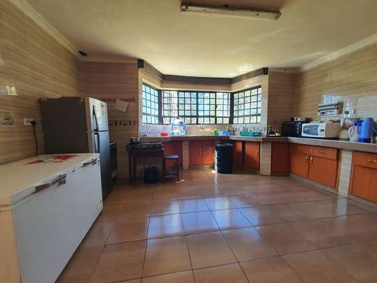 5 Bed House with En Suite at Near Machakos Golf Course image 22