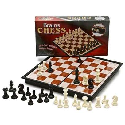 Brain Chess Game image 1