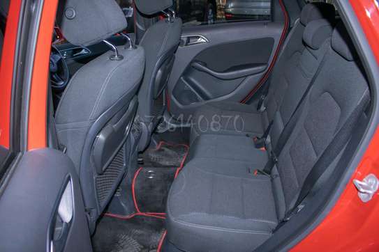 2016 MERCEDES BENZ B180 RED COLOUR image 9