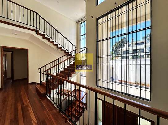 5 Bed House with Garden in Loresho image 2