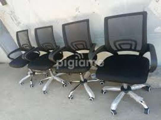 SECRETARIAL OFFICE CHAIRS image 2