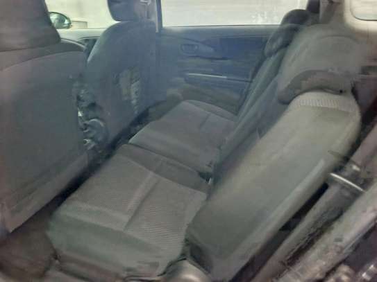 Toyota Wish black image 7