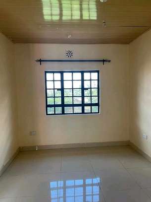 2 bedroom for rent in utawala image 2