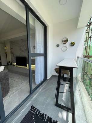 3 Bed Apartment with En Suite in Kilimani image 5
