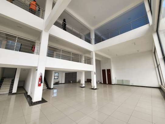 1,410 ft² Office with Lift in Mombasa Road image 4