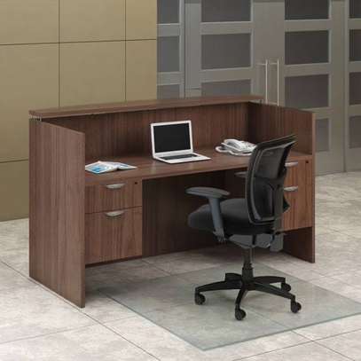 Executive Straight Reception office desks image 4