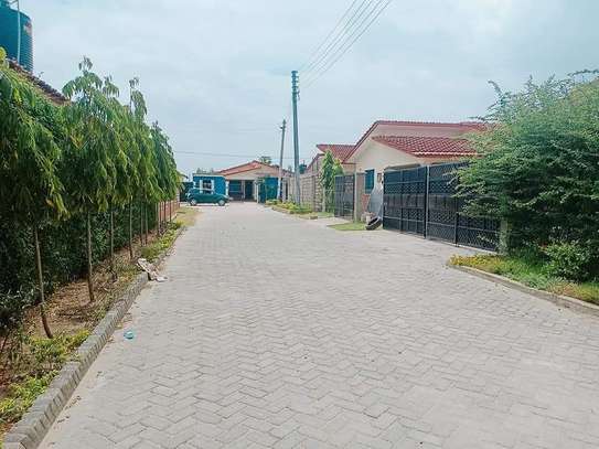 3 Bed Apartment with En Suite in Nyali Area image 2