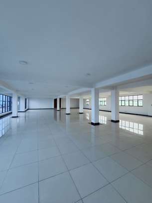 1,410 ft² Office with Lift in Mombasa Road image 7