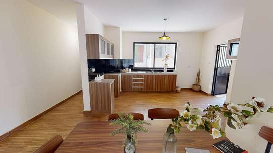 Executive 3 Bedroom Apartment All en-suite + dsq for Rent image 4