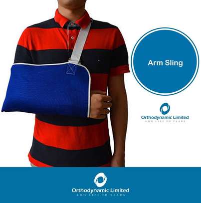 Adult Arm sling (All sizes) image 1