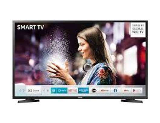 32 inch Samsung full hd smart tv image 1