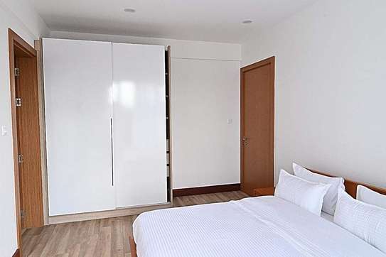 2 Bed Apartment with En Suite in Parklands image 17