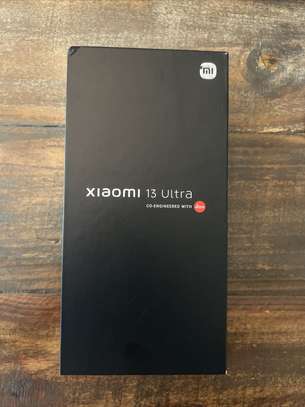 Xiaomi 13 Ultra- 5G-16GB RAM- 256GB Olive Green (Unlocked) image 2