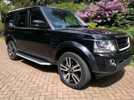 2015 land Rover Discovery 4 image 4