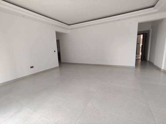 3 Bed Apartment with En Suite at Brookside Drive image 13