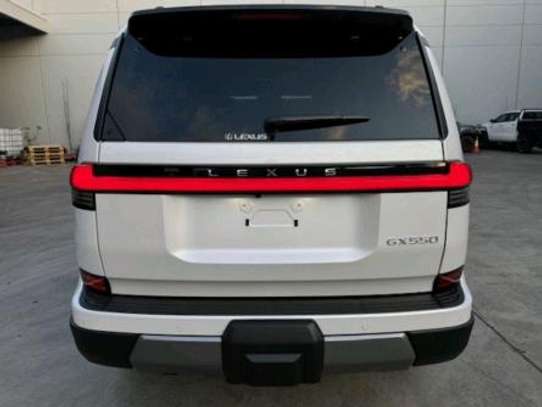 2024 Lexus GX550 image 6