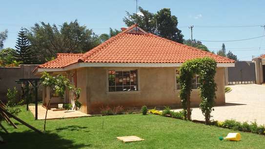 7 Bed House with En Suite at Mugumo Road image 15