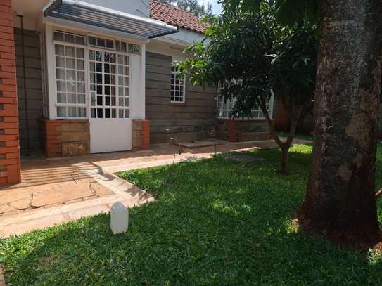 3 Bed House with En Suite in Runda image 3